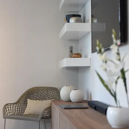 Lux No.6 Apartament *